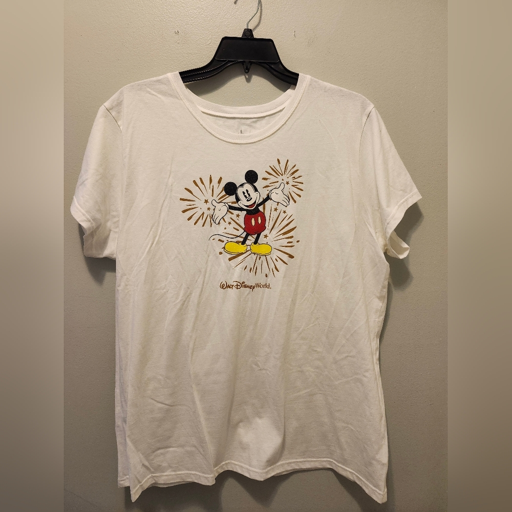 Disney White Mickey Mouse Fireworks Short Sleeve Tee